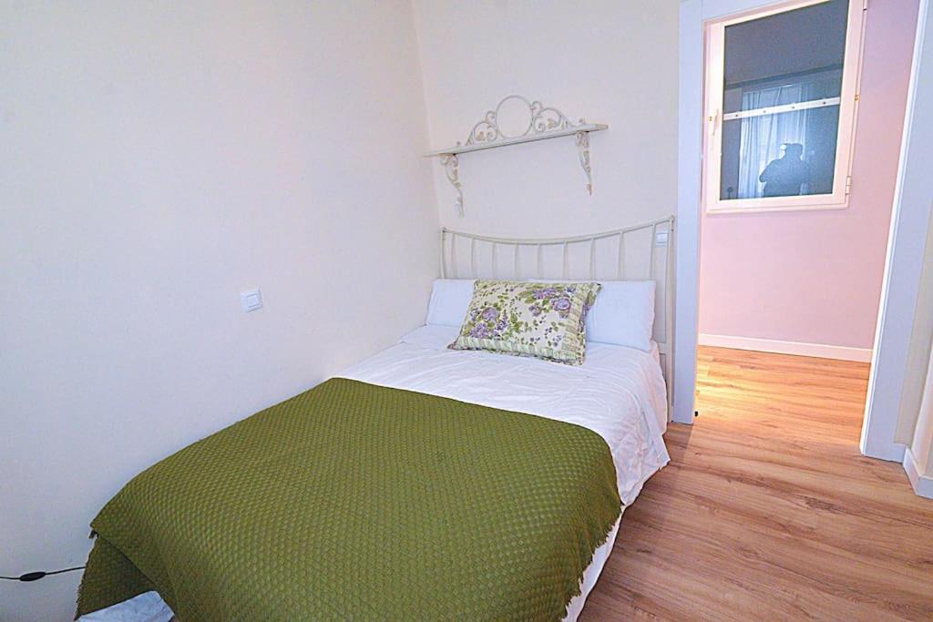 Apartamento Con Encanto "Las Raices" Santander Exterior photo