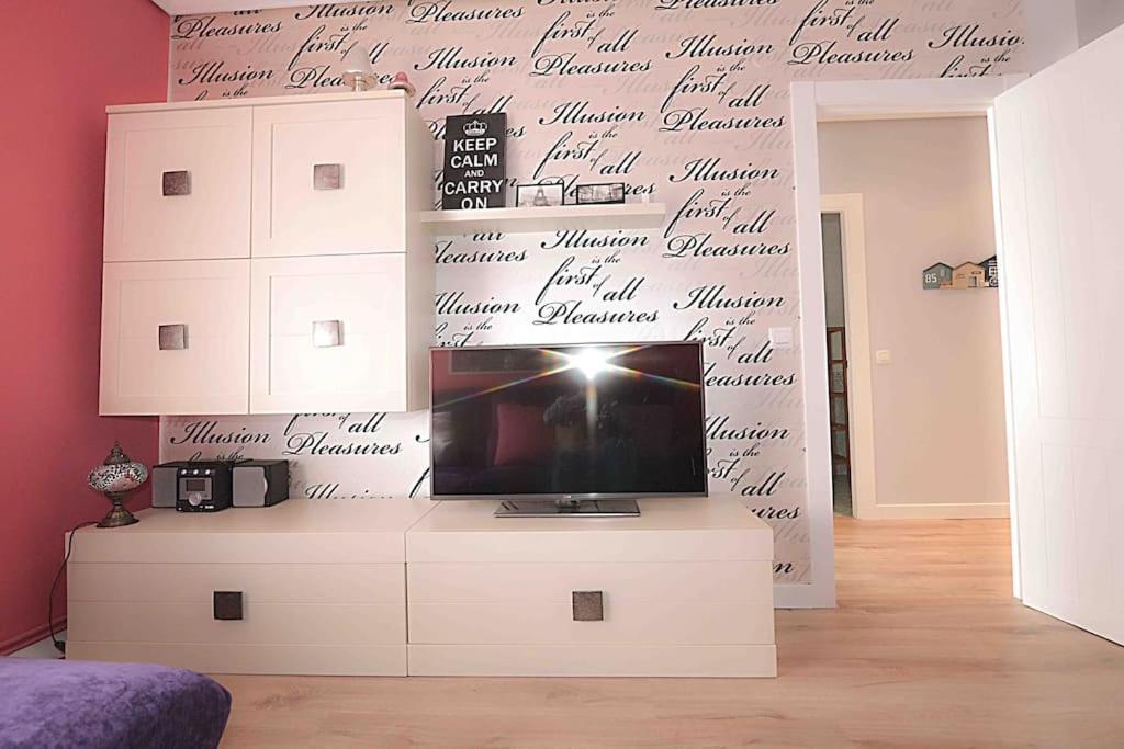 Apartamento Con Encanto "Las Raices" Santander Exterior photo